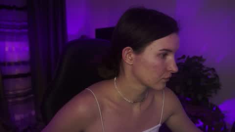 Snapshot of agatawillis chatting on October 9, 2025, 11:19 am Agata online show from October 9, 2025, 11:19 am