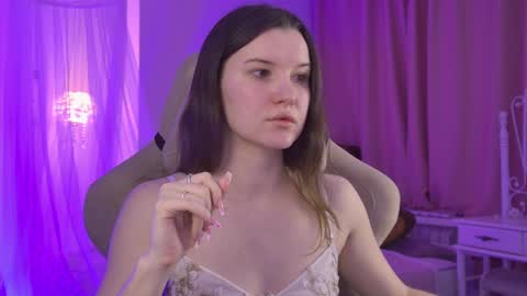Snapshot of agatawillis chatting on April 6, 2026, 4:43 am Agata online show from April 6, 2026, 4:43 am