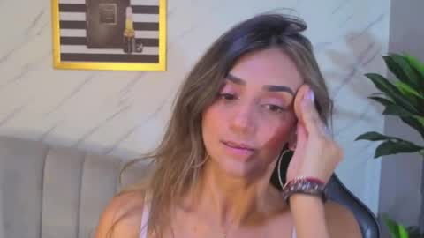Snapshot of agatha_brooks_t chatting on May 4, 2026, 12:23 pm AGATHA online show from May 4, 2026, 12:23 pm
