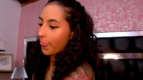 Val   inst  agatha clls online show from January 8, 2025, 7:13 pm