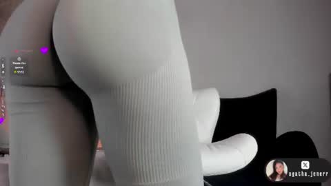 agatha_jener online show from June 18, 2026, 11:36 am