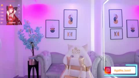 Snapshot of agatha_luxx chatting on September 13, 2025, 12:38 pm Agatha  online show from September 13, 2025, 12:38 pm