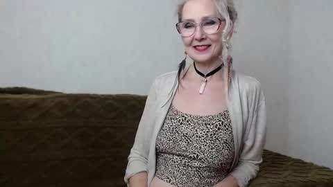 Snapshot of agatha_moore_ chatting on January 12, 2025, 12:01 pm Agatha online show from January 12, 2025, 12:01 pm