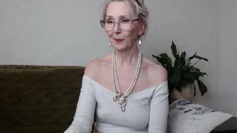 Snapshot of agatha_moore_ chatting on March 5, 2025, 2:01 pm Agatha online show from March 5, 2025, 2:01 pm