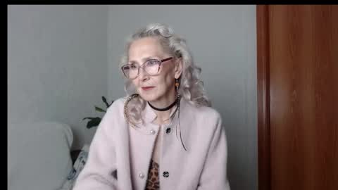 Snapshot of agatha_moore_ chatting on September 13, 2025, 1:55 pm Agatha online show from September 13, 2025, 1:55 pm