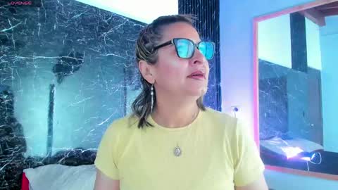 agatha_pleasure online show from May 8, 2026, 11:48 am