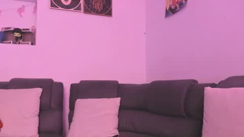 Camila     2 online show from February 27, 2025, 12:43 am