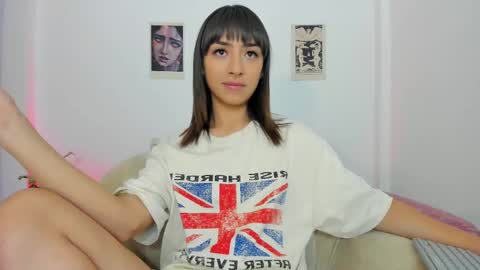 Snapshot of agathauwuart chatting on September 13, 2025, 7:52 am Agatha online show from September 13, 2025, 7:52 am