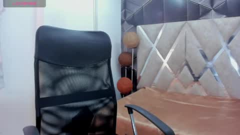 agatta_adams online show from March 21, 2026, 11:48 am