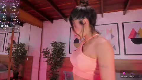 Snapshot of agattaduque chatting on February 18, 2025, 1:10 am online show from February 18, 2025, 1:10 am