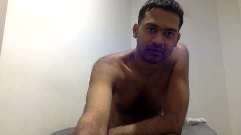 aggaggs online show from February 18, 2026, 4:08 am