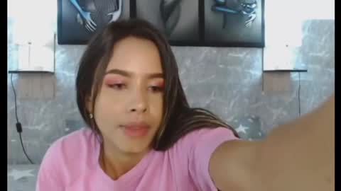 Snapshot of aghata_walkerl chatting on January 26, 2025, 1:52 am aghata walkerl online show from January 26, 2025, 1:52 am