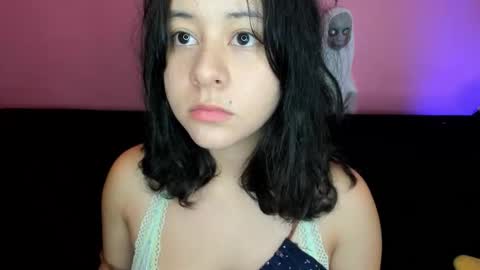 Snapshot of agnes_21 chatting on October 12, 2025, 2:27 pm  ines  online show from October 12, 2025, 2:27 pm