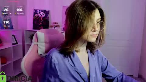 Snapshot of agnes_passero chatting on October 5, 2025, 8:56 am Agnes online show from October 5, 2025, 8:56 am