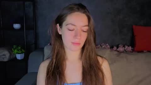 agnes wells online show from June 30, 2026, 1:39 am