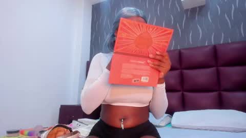 Agnes Bailey online show from September 18, 2025, 6:10 pm