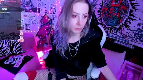 Evexxxx EX KKKRARE  online show from December 23, 2024, 10:10 am