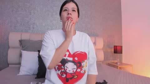 Snapshot of ah_mara chatting on September 24, 2025, 11:35 am Ahmara  online show from September 24, 2025, 11:35 am