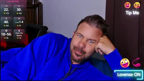 Snapshot of ahardman10 chatting on May 15, 2026, 2:35 pm Blue Eyed Handsome Man online show from May 15, 2026, 2:35 pm