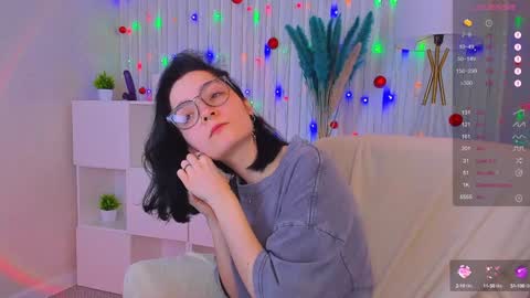 Luna MondayTuesdayThursday1am-7am GMTSaturdaySunday 8am-3pm GMT online show from December 11, 2024, 8:15 am