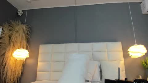 AHINOA online show from February 25, 2026, 11:42 am