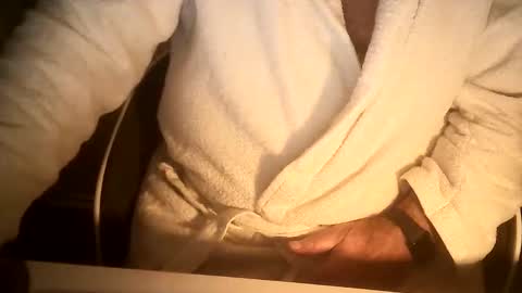 Snapshot of ahmole chatting on December 26, 2024, 7:27 pm Ole online show from December 26, 2024, 7:27 pm