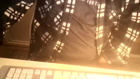 Snapshot of ahmole chatting on January 2, 2025, 3:15 am Ole online show from January 2, 2025, 3:15 am