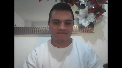 Snapshot of ahntony__69 chatting on December 28, 2024, 2:10 pm ahntony  69 online show from December 28, 2024, 2:10 pm