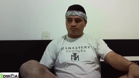 Snapshot of ahntony__69 chatting on December 29, 2024, 1:45 am ahntony  69 online show from December 29, 2024, 1:45 am