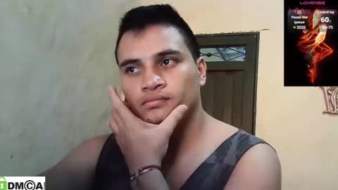 Snapshot of ahntony__69 chatting on December 31, 2024, 2:03 pm ahntony  69 online show from December 31, 2024, 2:03 pm