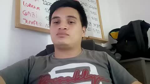 Snapshot of ahntony__69 chatting on November 6, 2025, 6:14 am ahntony 69 online show from November 6, 2025, 6:14 am