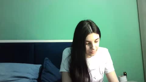 Selena online show from January 14, 2025, 4:50 pm