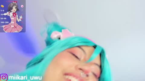 Snapshot of ahri_elderwood chatting on January 15, 2025, 6:54 am Ahri help me get to 100 online show from January 15, 2025, 6:54 am