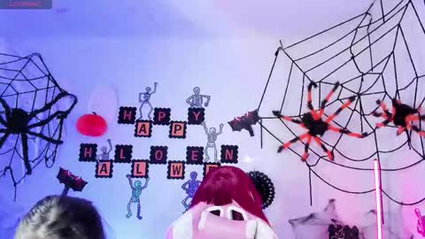 Snapshot of ahri_elderwood chatting on October 13, 2025, 4:34 am Ahri help me get to 100 online show from October 13, 2025, 4:34 am