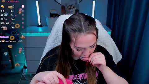 ai__girl online show from February 12, 2026, 6:03 pm