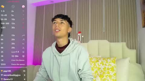 Snapshot of aiden_rivers_ chatting on February 24, 2026, 12:25 pm Aiden online show from February 24, 2026, 12:25 pm