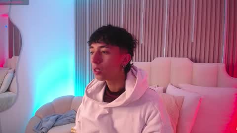 Snapshot of aiden_rivers_ chatting on March 4, 2026, 12:55 pm Aiden online show from March 4, 2026, 12:55 pm