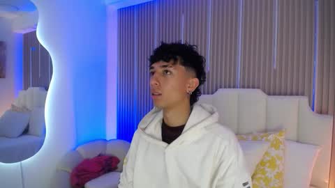 Snapshot of aiden_rivers_ chatting on March 16, 2026, 12:53 pm Aiden online show from March 16, 2026, 12:53 pm