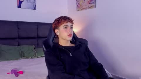 Aiden  online show from September 20, 2025, 11:55 am