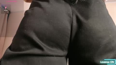 Ailyn online show from October 20, 2025, 11:16 pm