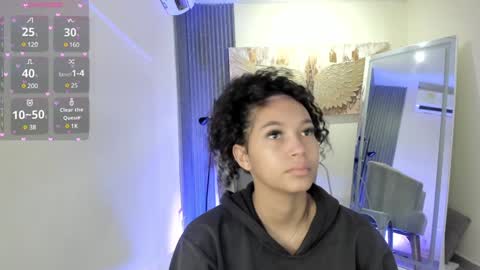 Alisson online show from December 29, 2024, 1:38 pm