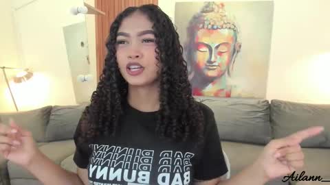 Alisson online show from September 24, 2025, 7:39 pm