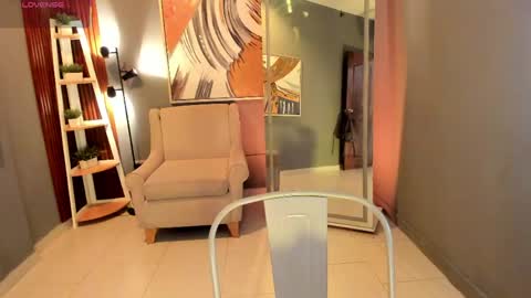 Snapshot of ailann_ chatting on April 20, 2026, 7:48 pm Alisson online show from April 20, 2026, 7:48 pm