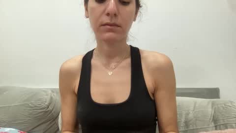 Aile online show from December 31, 2024, 8:48 am