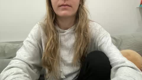 Aile online show from January 25, 2025, 6:35 pm