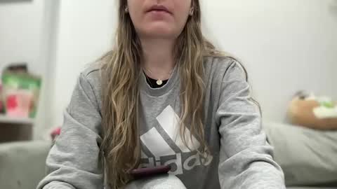 Aile online show from February 25, 2025, 1:41 am