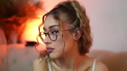  Aileen  online show from June 12, 2026, 9:03 pm