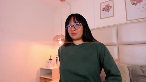 Snapshot of aily_yozuko chatting on March 1, 2025, 7:19 am Aily Yozuko online show from March 1, 2025, 7:19 am