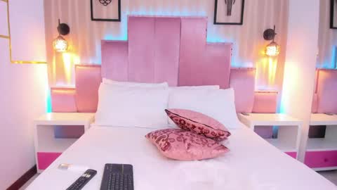 Aylin Stonn online show from May 1, 2026, 5:17 pm