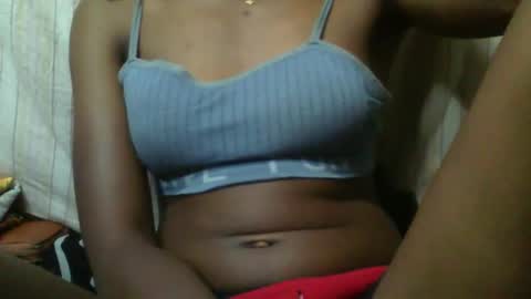 aimeamour online show from January 15, 2026, 5:12 am